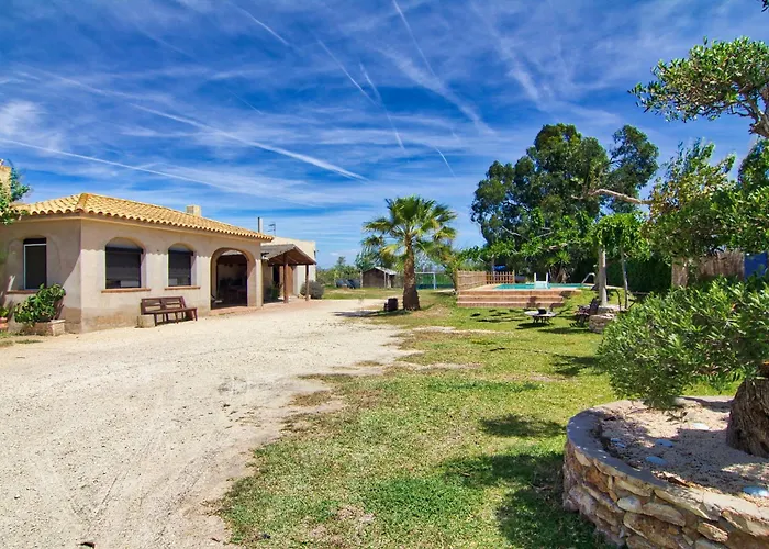 Masia Rural Ribes דלטברה